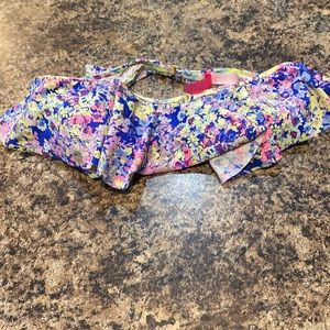 Women’s Victoria secret bikini top only size medium